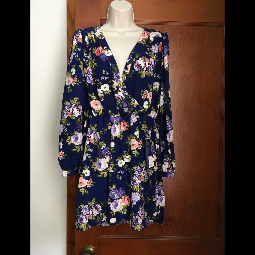 Lulus Flowered pull over dress